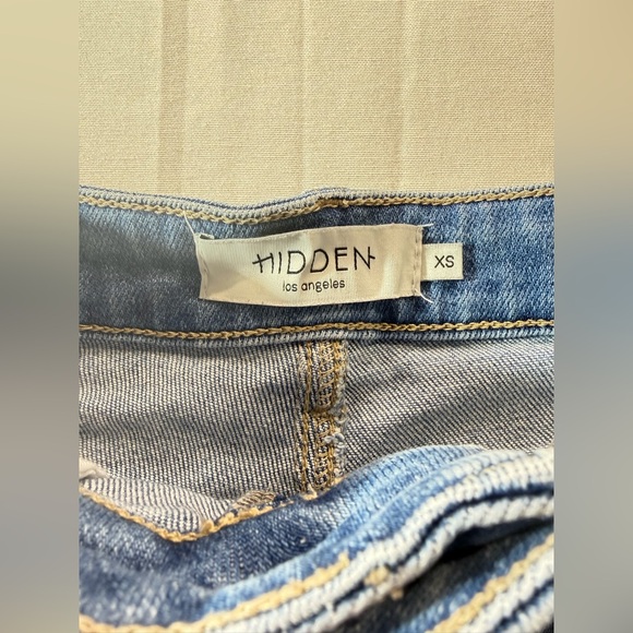 HIDDEN Distressed Denim Shorts XS Light Wash Cut Off High Waist Boho - Picture 3 of 7